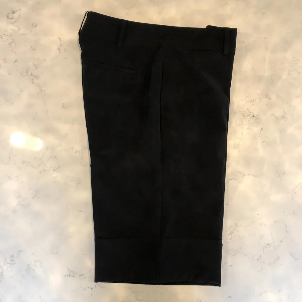 IZOD XFG Stretch Athletic Bermuda Cuffed Golf Shorts Black Size 4 - Picture 4 of 11